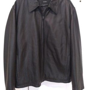 NEVER WORN ALFANI LEATHER COAT MEN"S LARGE